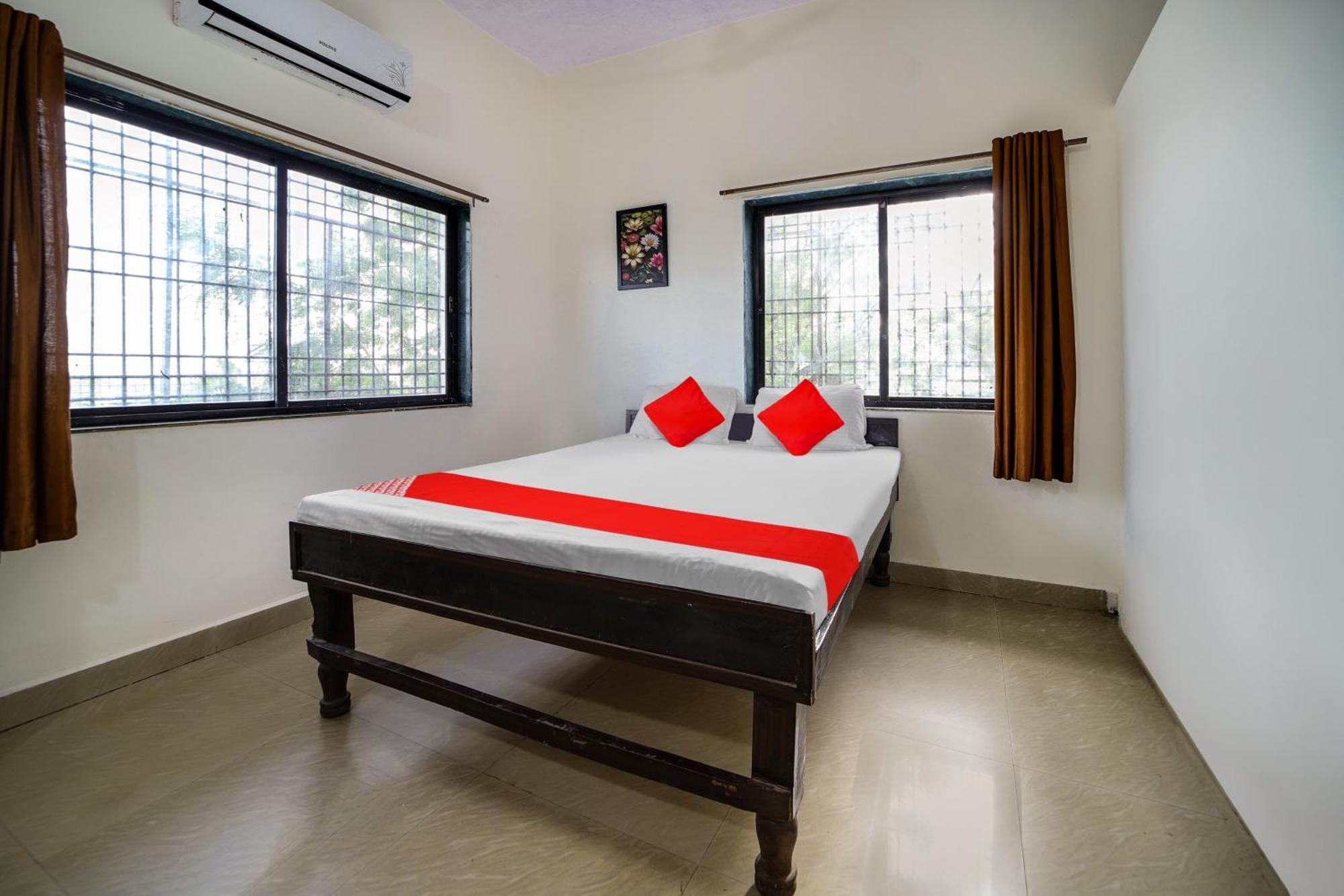 Oyo Flagship Hotel The Grand Lotus Aurangabad  Bagian luar foto