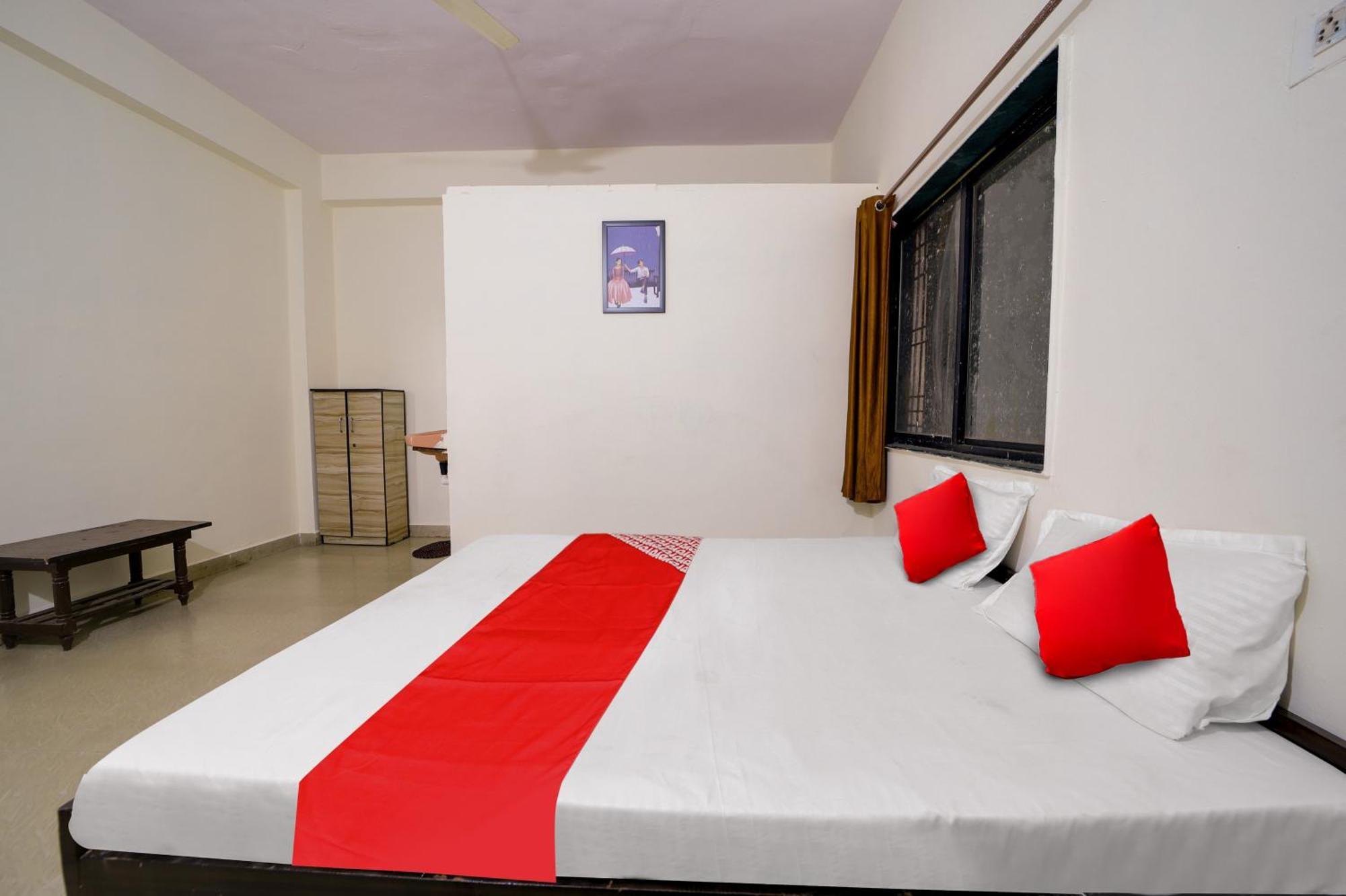 Oyo Flagship Hotel The Grand Lotus Aurangabad  Bagian luar foto
